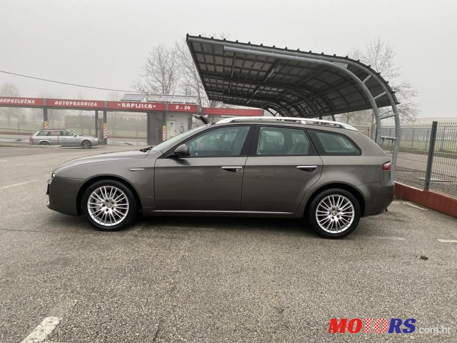 2008' Alfa Romeo 159 Sw photo #6