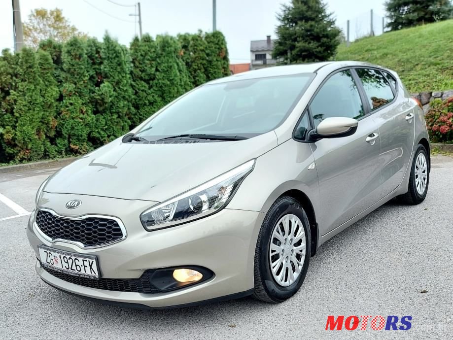 2015' Kia Ceed 1,4 Crdi photo #1