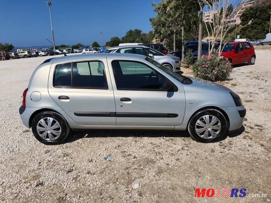 2003' Renault Clio 1,2 photo #4