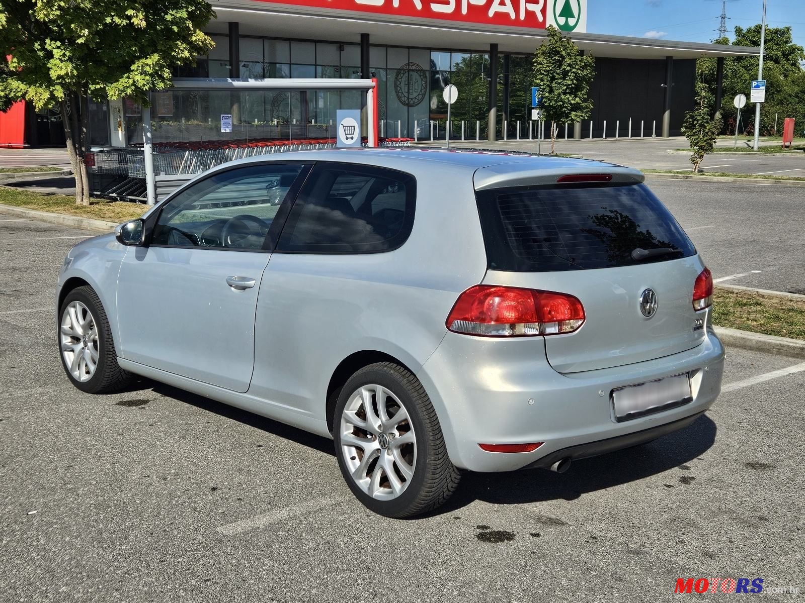 2010' Volkswagen Golf VI 1,6 Tdi photo #4