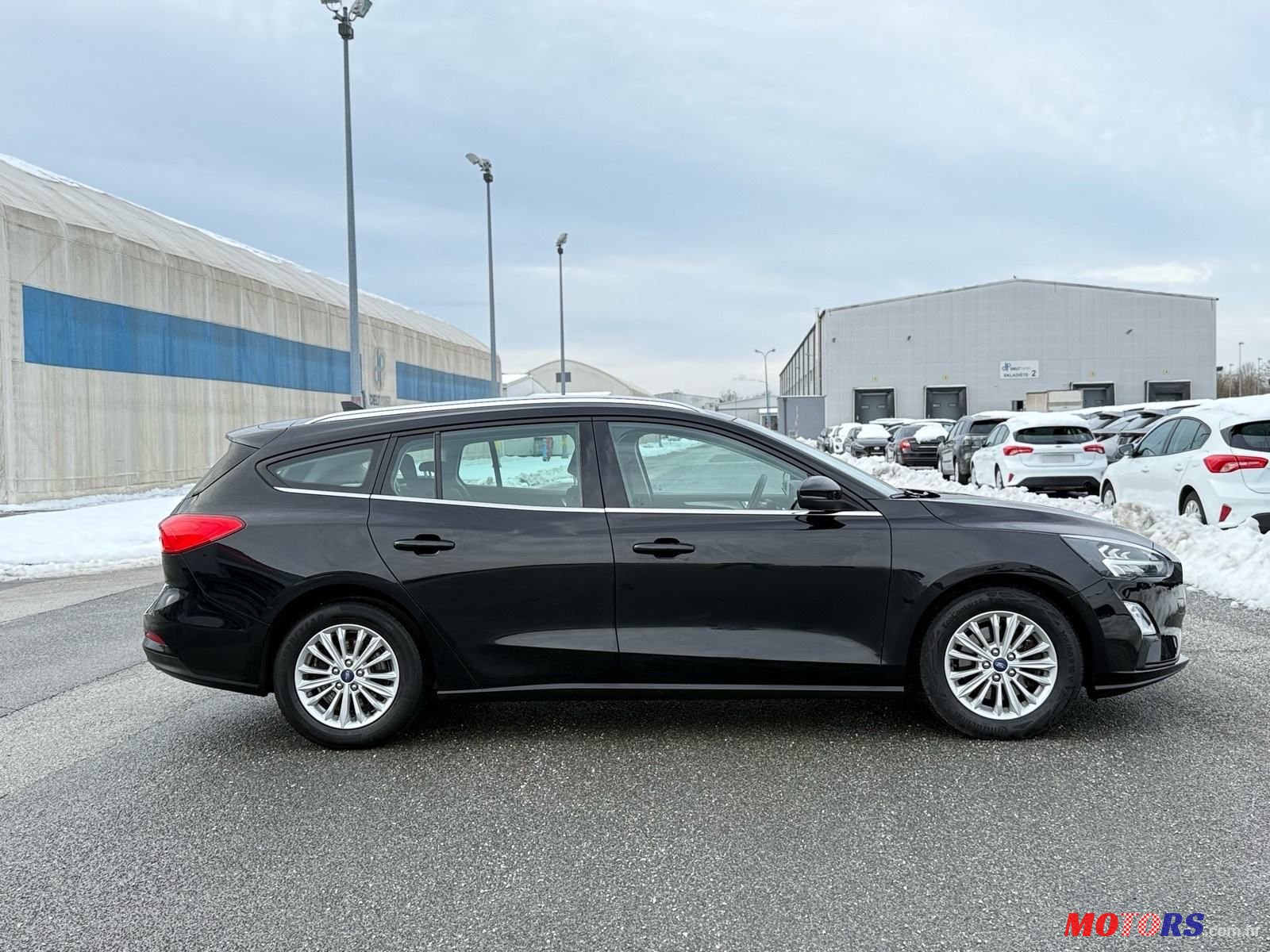 2021' Ford Karavan Focus photo #4