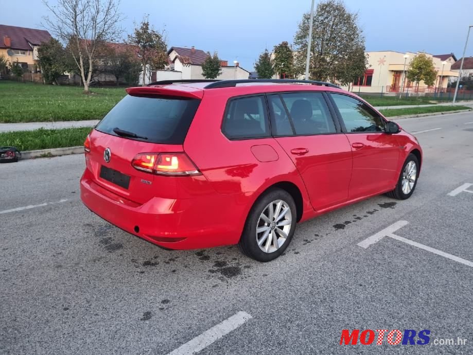 2015' Volkswagen Golf 7 Variant photo #6