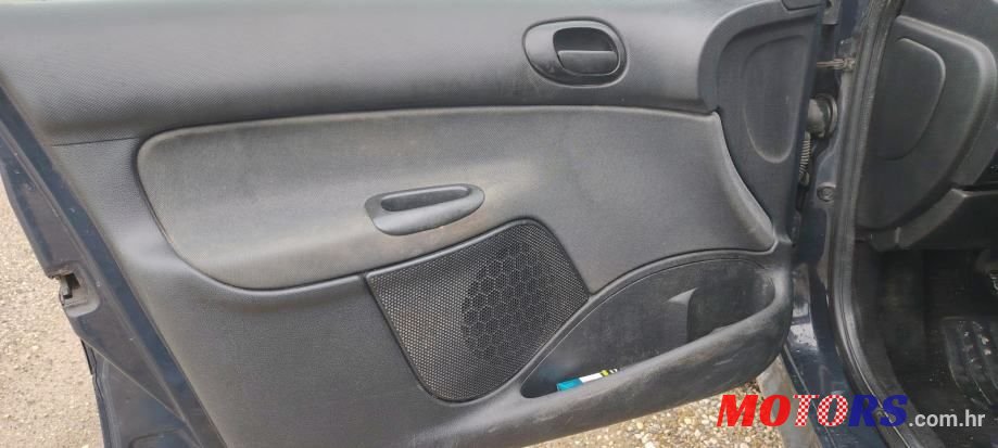 2009' Peugeot 206 1,4 photo #4