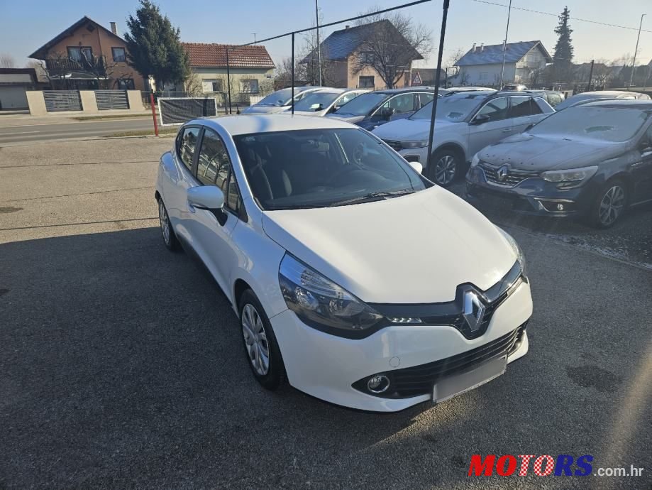 2014' Renault Clio Dci 75 photo #2