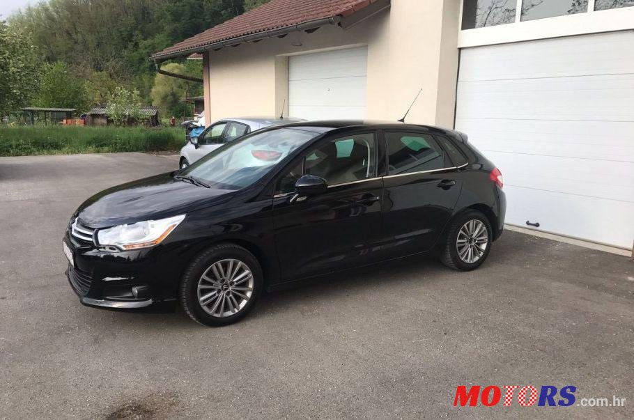 2011' Citroen C4 1,6 Hdi photo #2