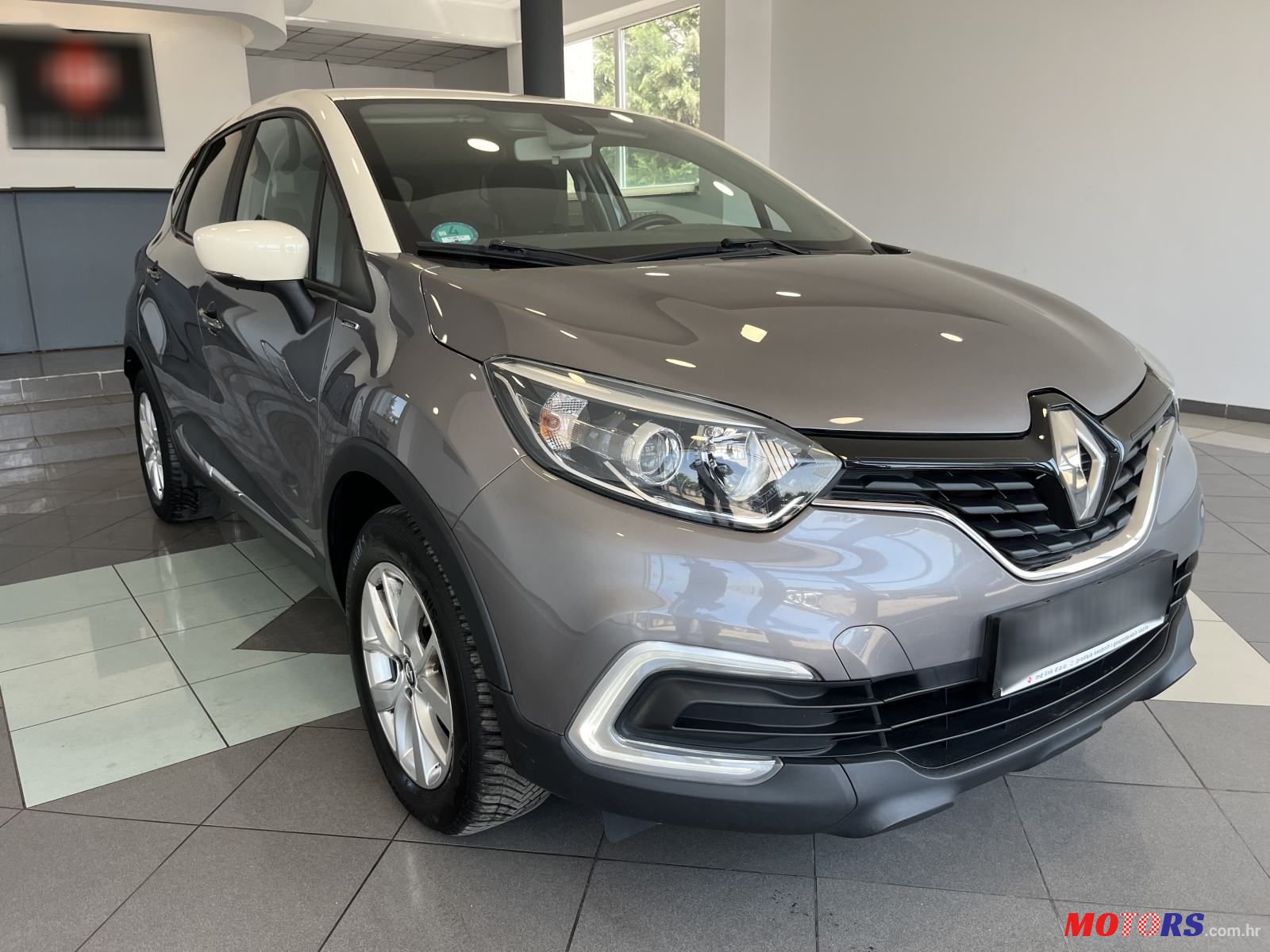 2018' Renault Captur 0.9 photo #3