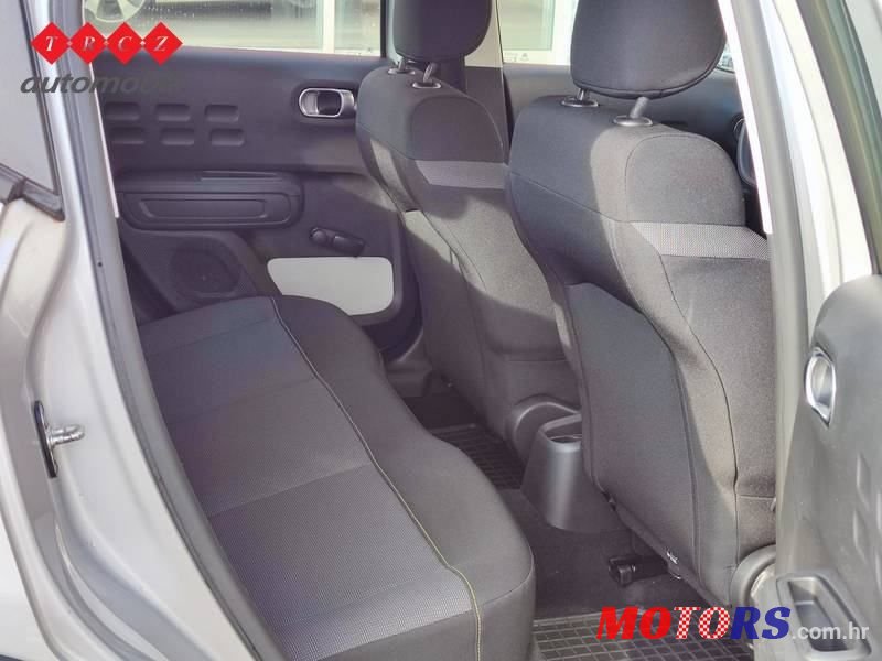 2017' Citroen C3 1.2 Feel photo #3