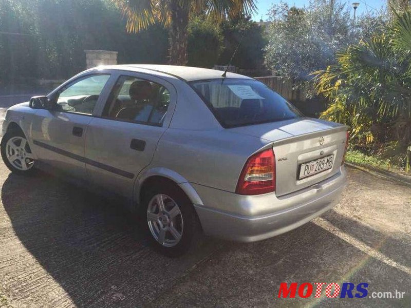 2000' Opel Astra 2,0 Cdx photo #1