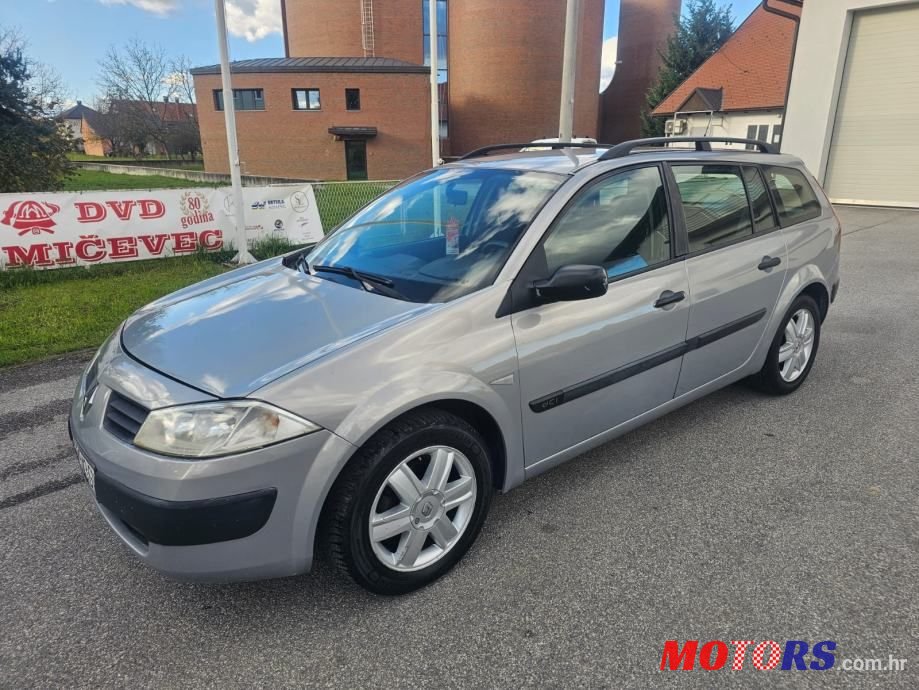 2005' Renault Megane Break photo #6