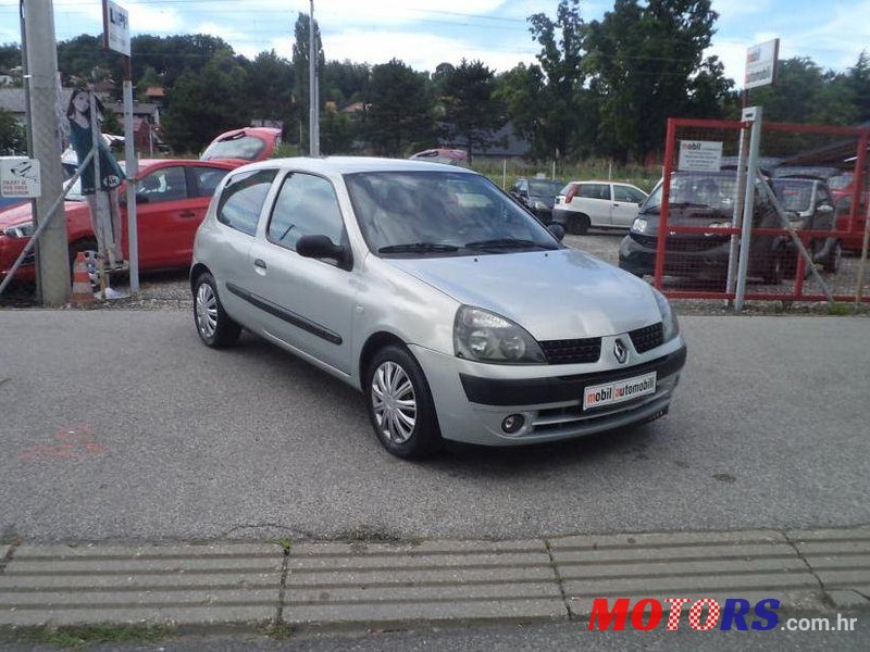 2003' Renault Clio 1,4 16V photo #1