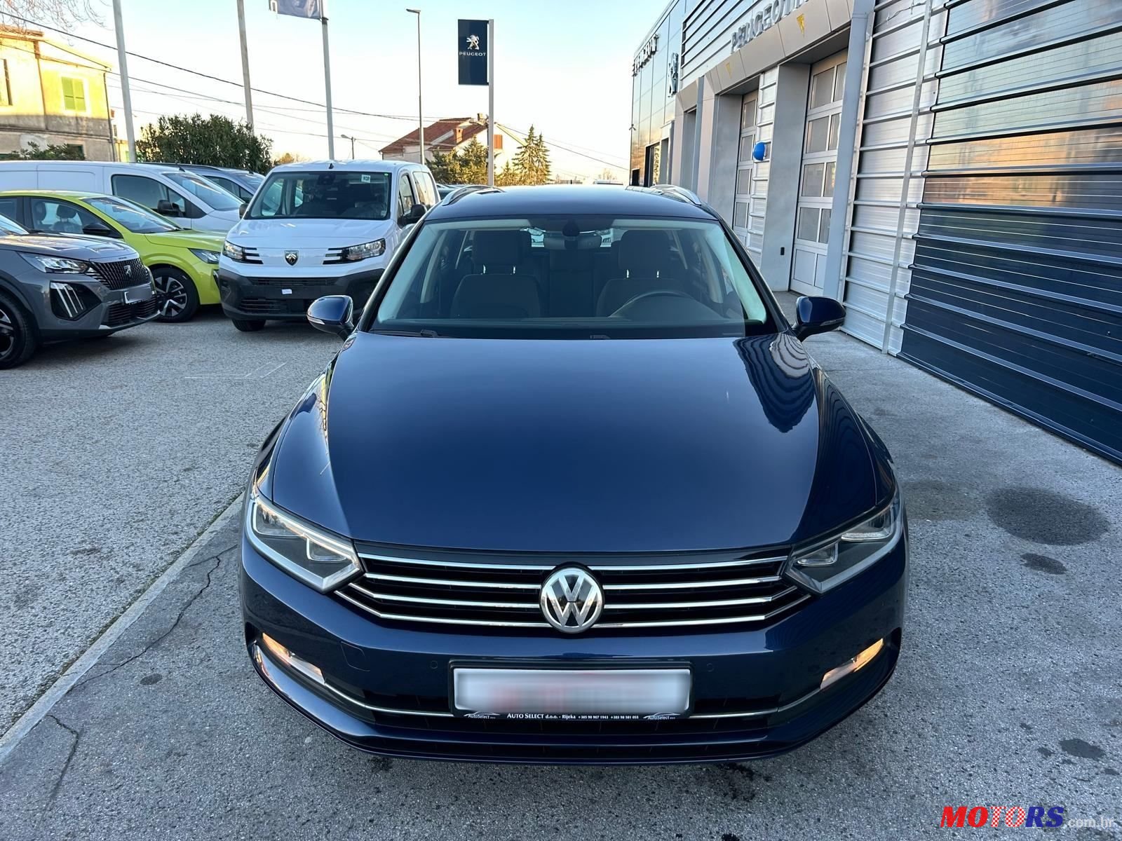 2015' Volkswagen Passat Variant photo #3