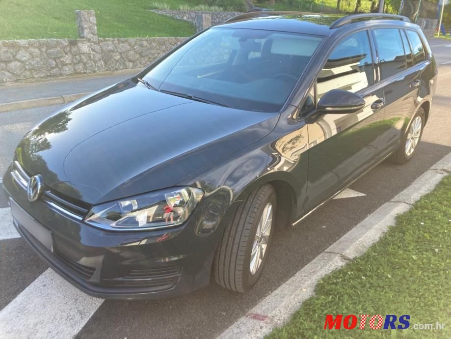 2017' Volkswagen Golf VII Variant photo #4