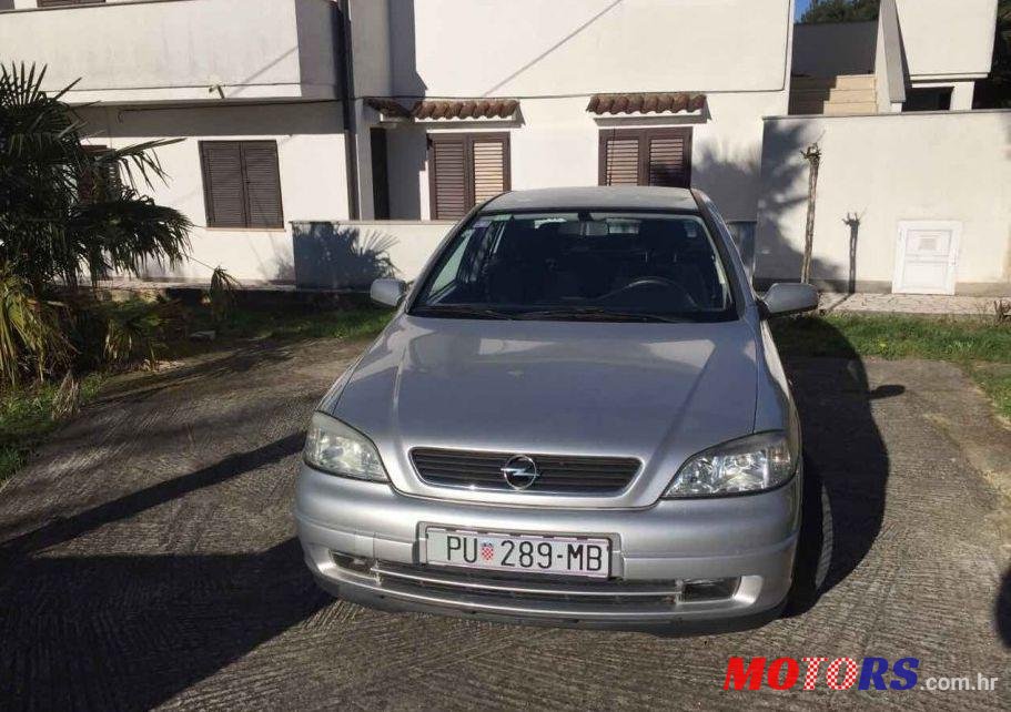 2000' Opel Astra 2,0 Cdx photo #2