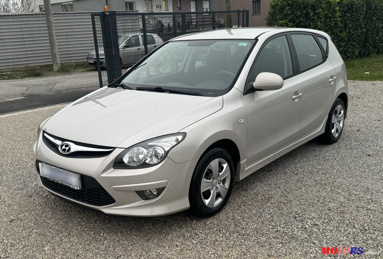 2011' Hyundai i30 1,4 16V photo #1