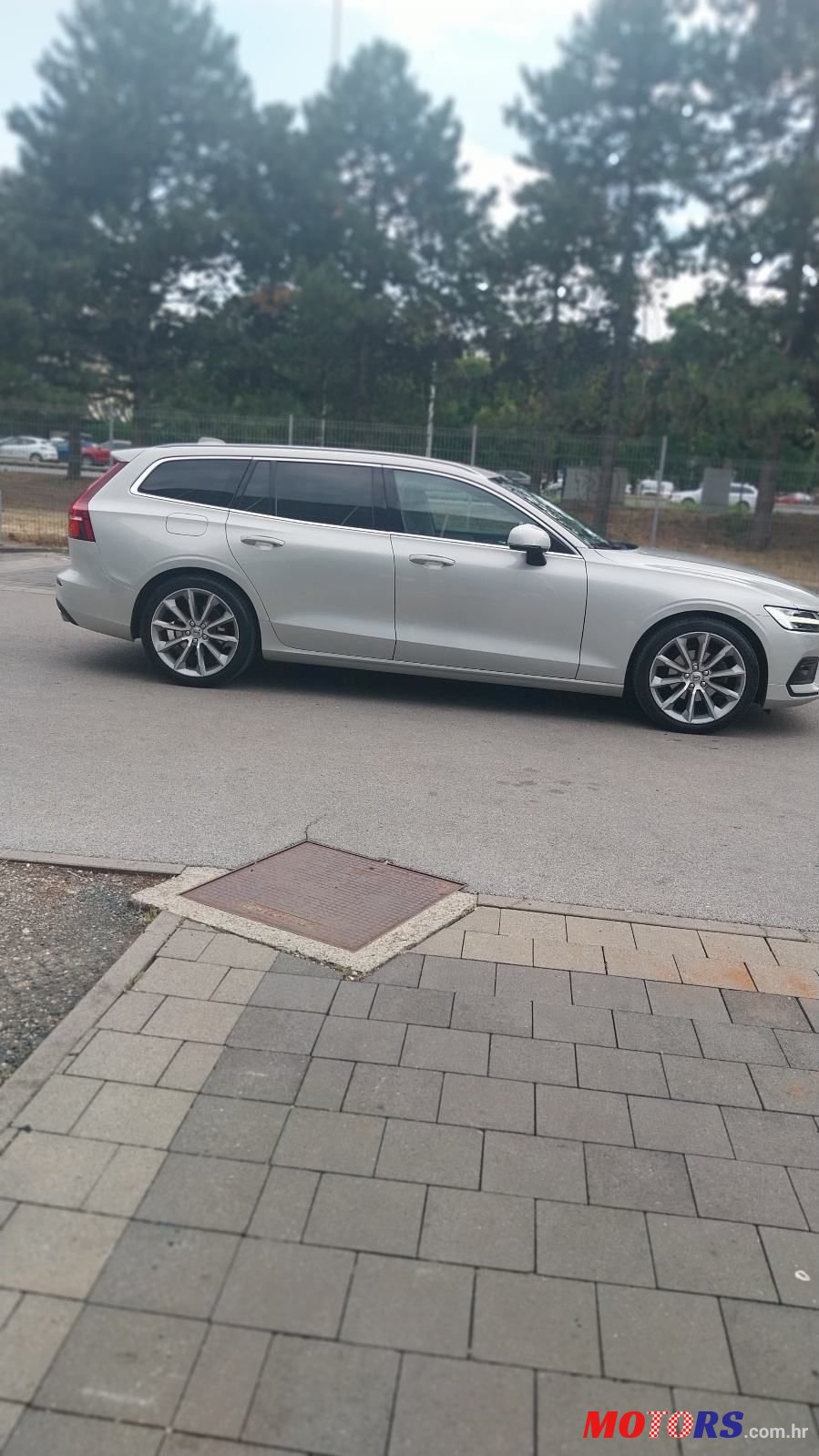 2019' Volvo V60 D3 photo #4