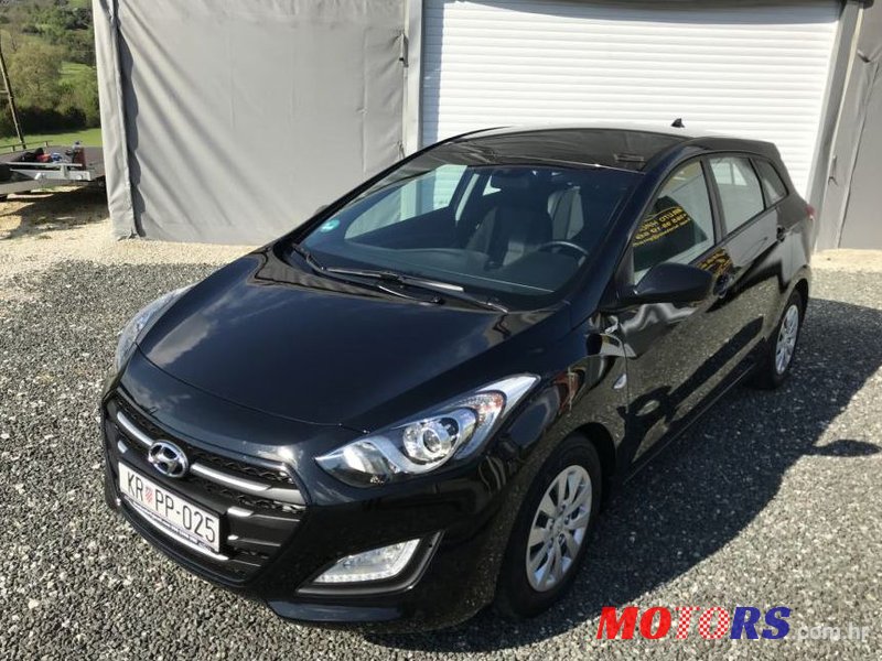 2015' Hyundai I30 Cw 1,6 Crdi photo #1