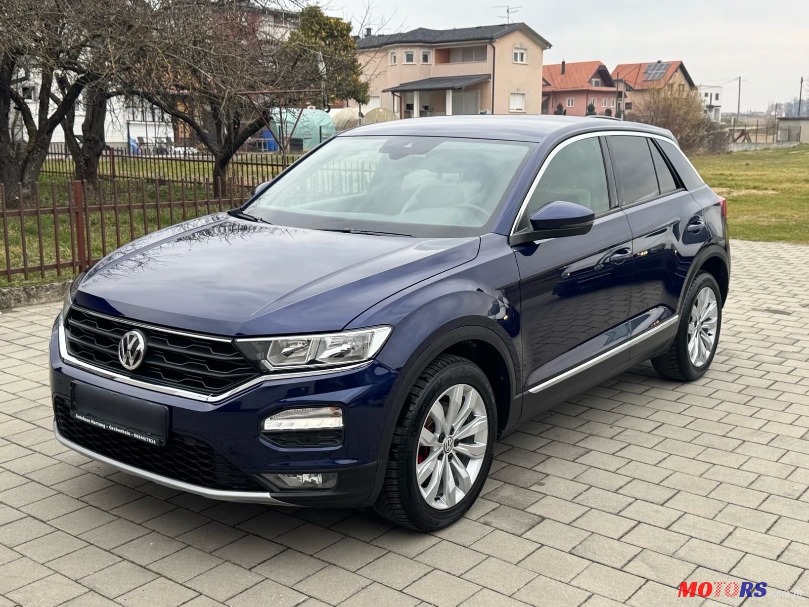2018' Volkswagen T-Roc 1,5 Tsi photo #1