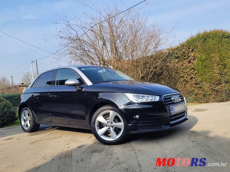 2016' Audi A1 1,0 Tfsi photo #2