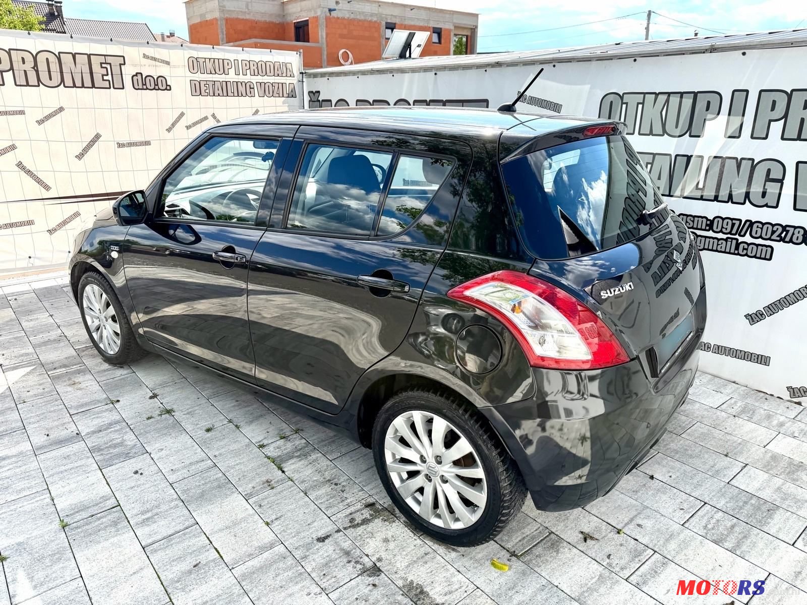 2012' Suzuki Swift 1.3Ddis photo #5