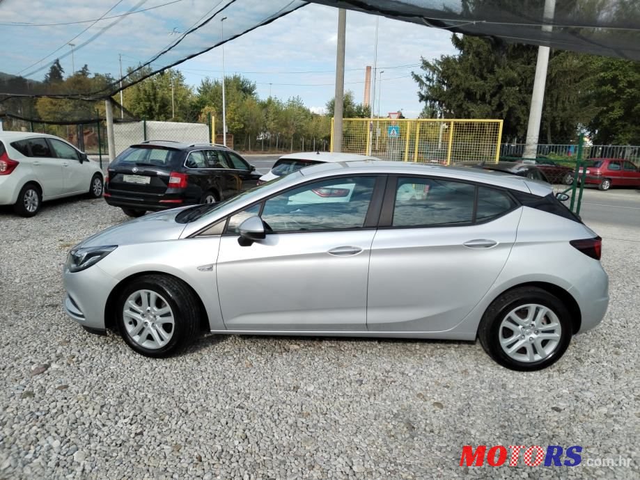 2016' Opel Astra 1.6 Cdti photo #2