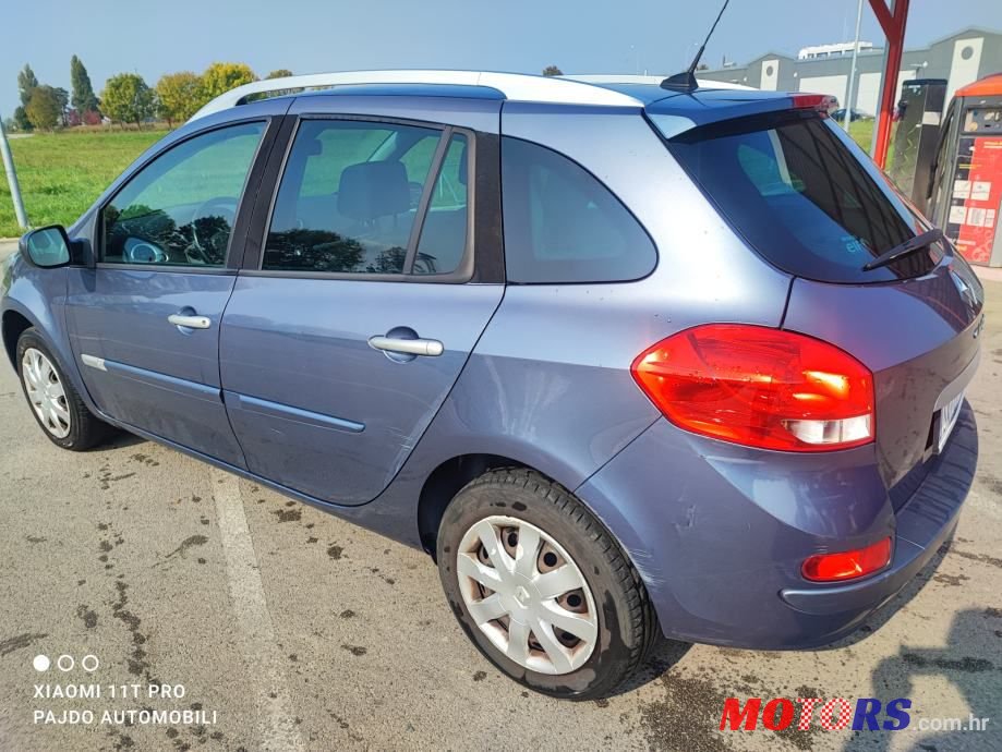 2010' Renault Clio 1,5 Dci photo #6