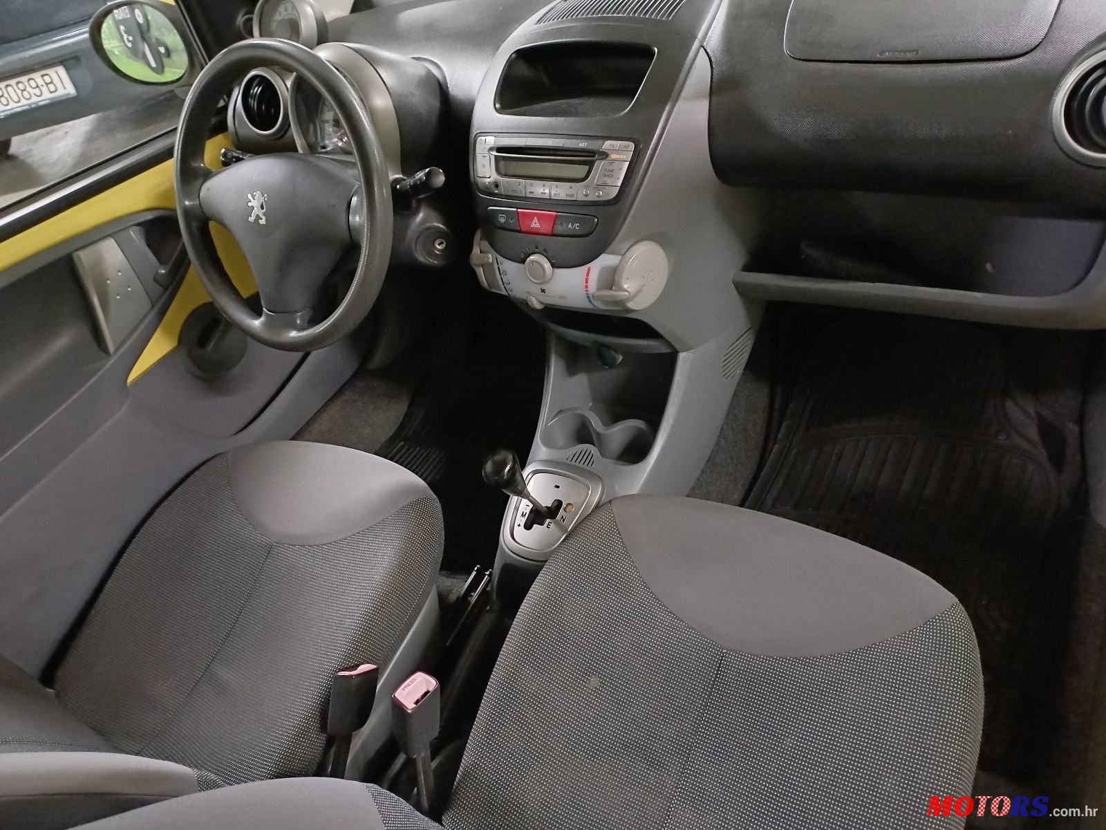 2007' Peugeot 107 1,0 2-Tronic photo #4