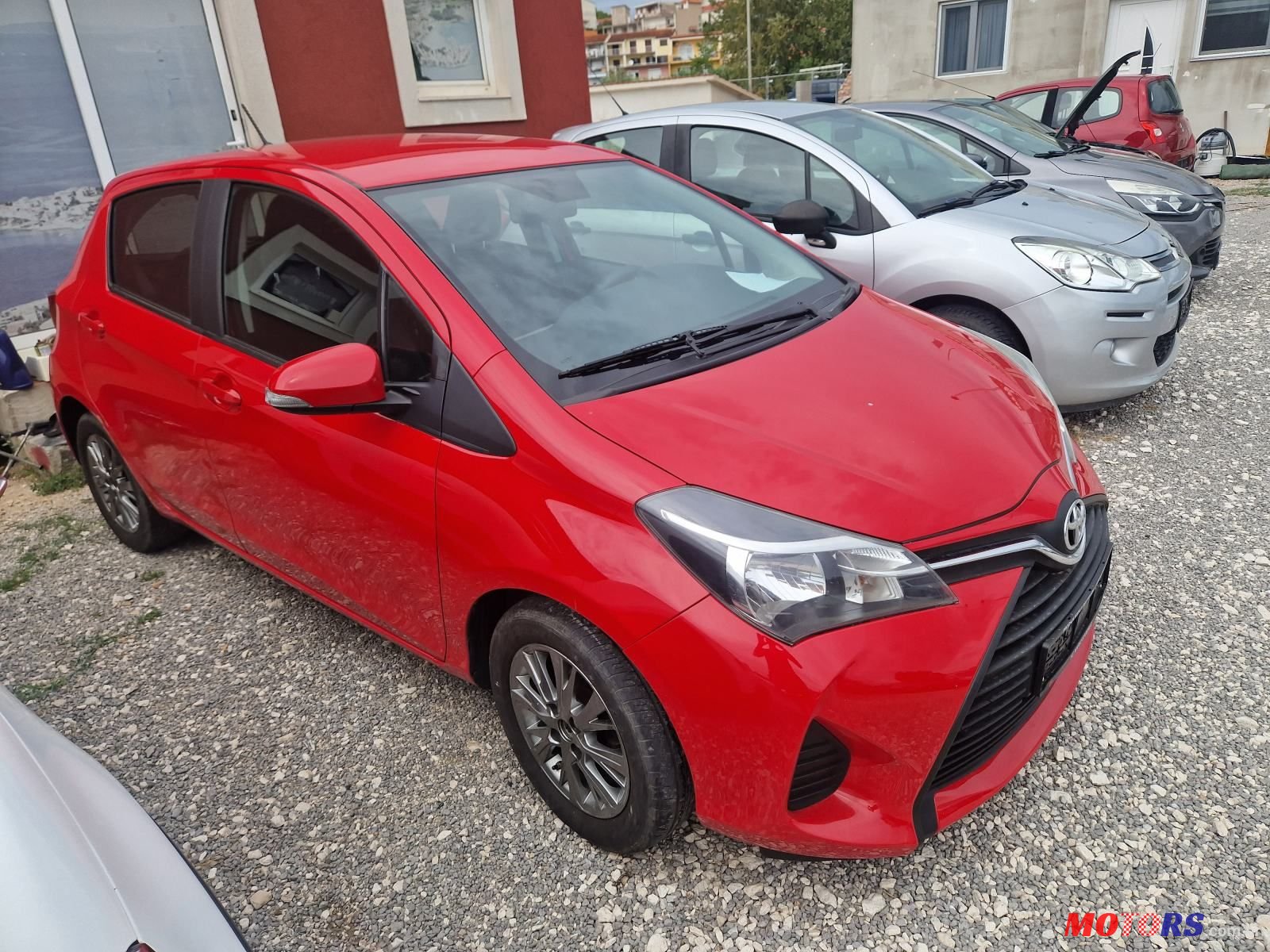 2016' Toyota Yaris 1,0 Vvt-I photo #2