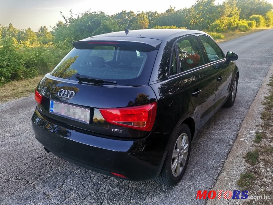 2012' Audi A1 photo #5