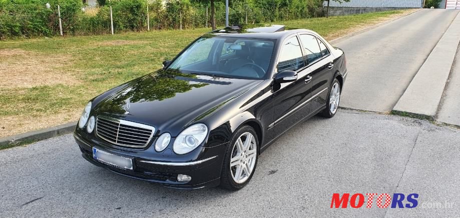 2005' Mercedes-Benz E-Klasa 400 Cdi photo #1