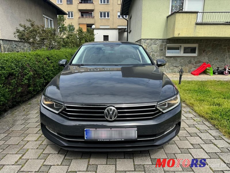 2015' Volkswagen Passat 2,0 Tdi Bmt photo #2