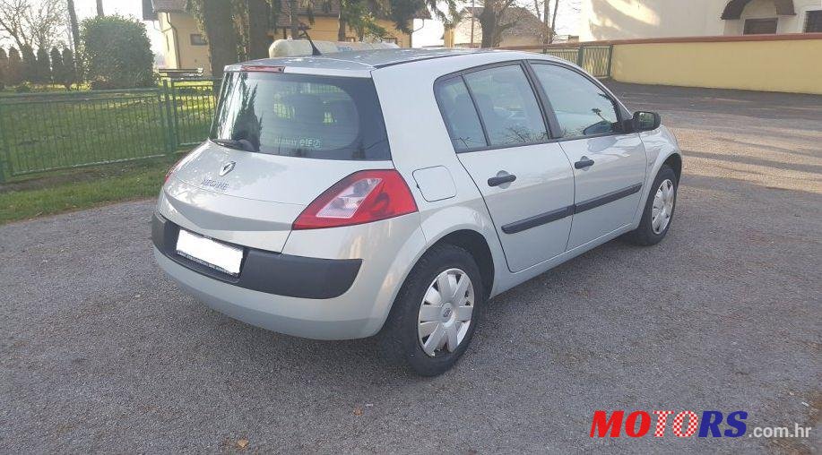 2002' Renault Megane 1,5 Dci photo #1