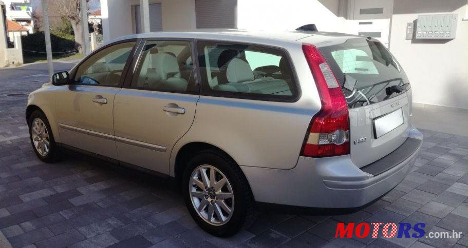 2007' Volvo V50 1,6 D photo #1