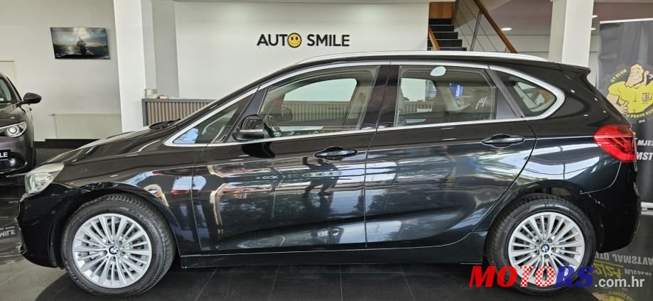 2017' BMW Serija 2 218D photo #2