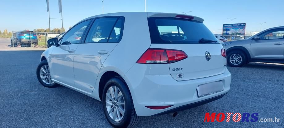 2016' Volkswagen Golf VII 1,6 Tdi Bmt photo #1