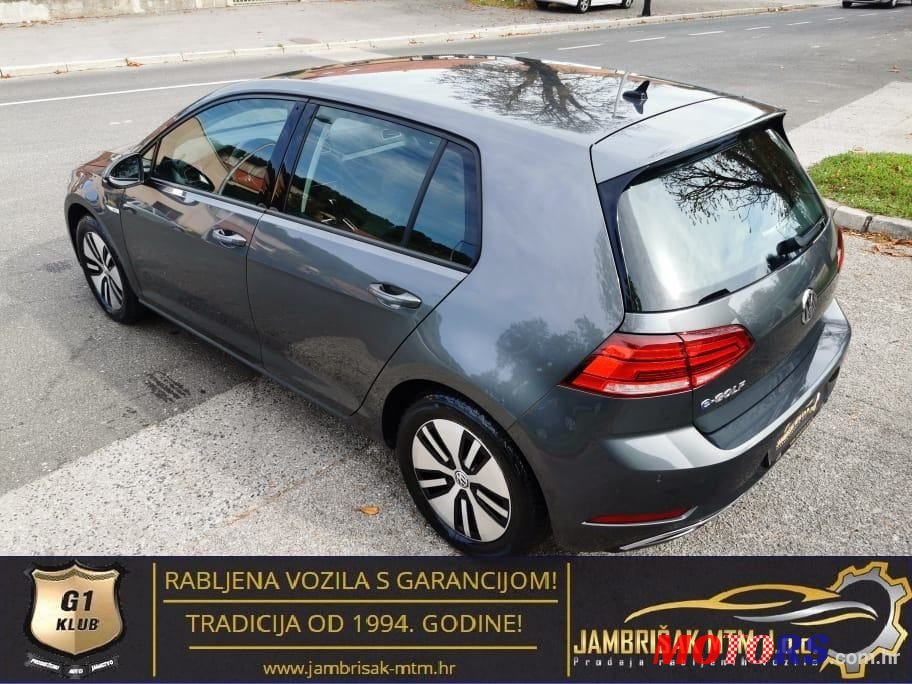 2019' Volkswagen Golf VII E-Golf photo #5
