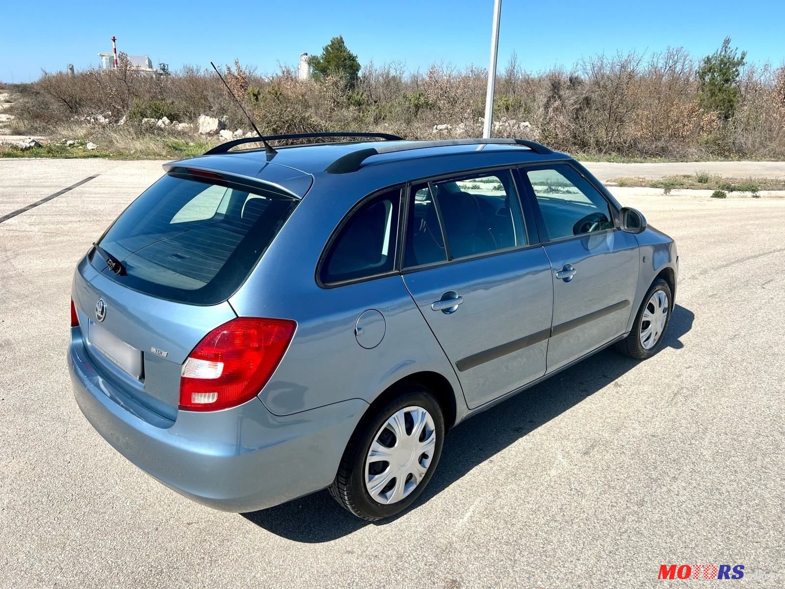 2008' Skoda Fabia Combi photo #2