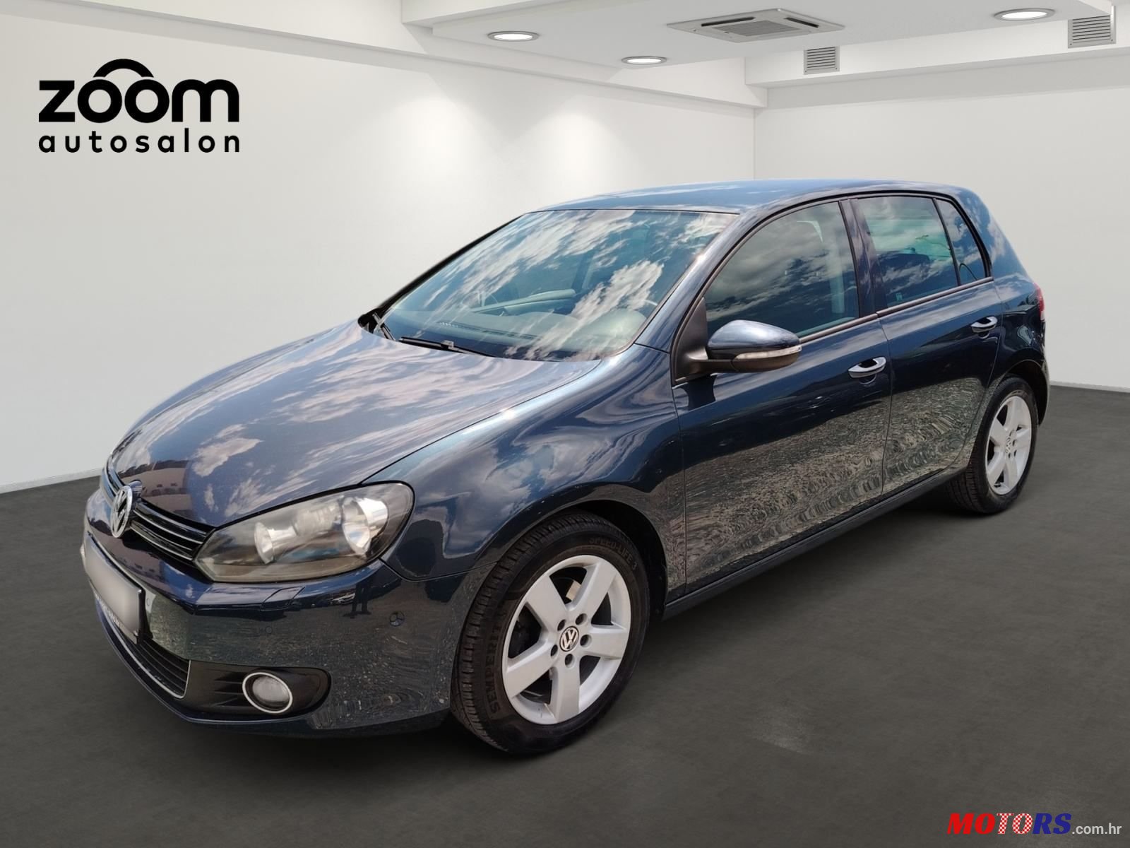 2010' Volkswagen Golf VI 1,6 Tdi photo #1