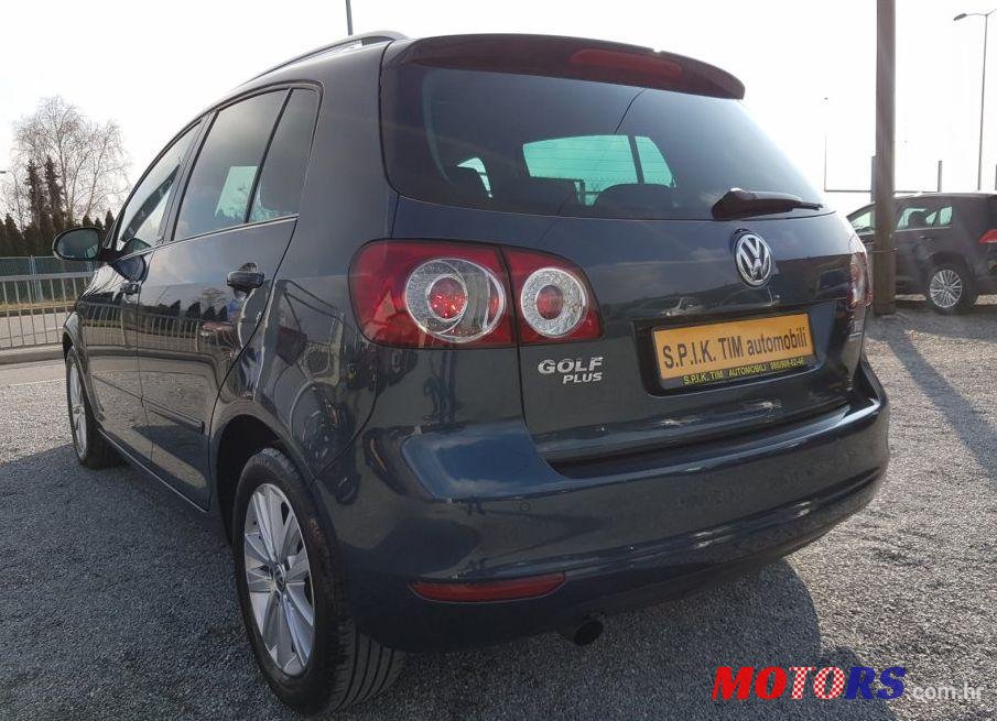 2011' Volkswagen Golf Plus 1,6 Tdi photo #1