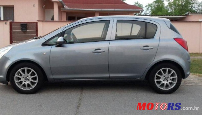 2008' Opel Corsa 1,2 16V photo #2