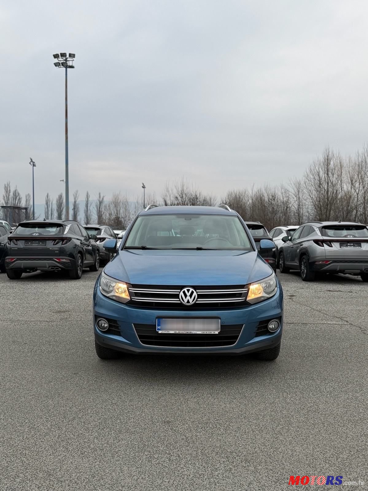 2015' Volkswagen Tiguan 2,0 Tdi Bmt photo #2
