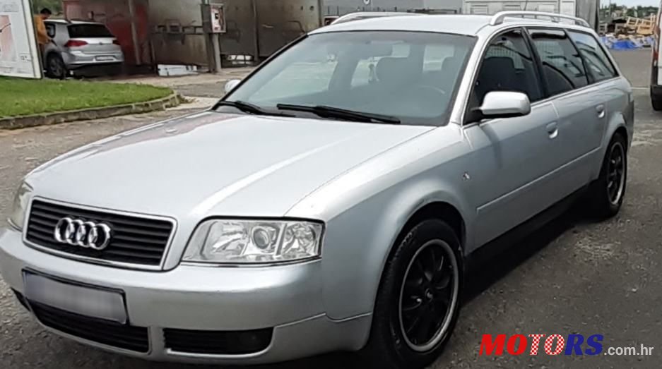 2002' Audi A6 Avant photo #1