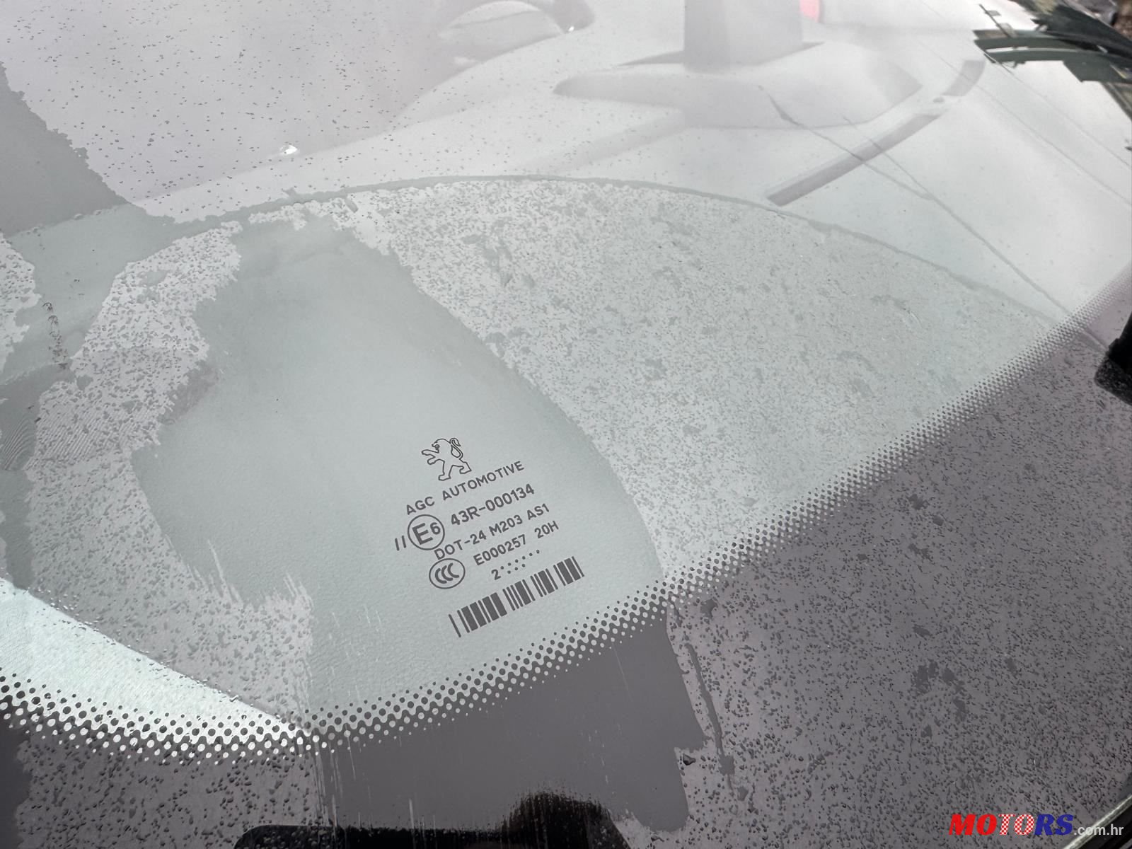 2010' Peugeot 5008 1,6 Hdi photo #5