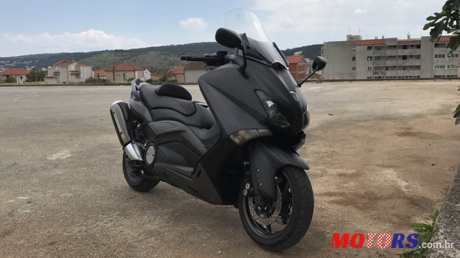 2012' Yamaha T max 530 photo #1