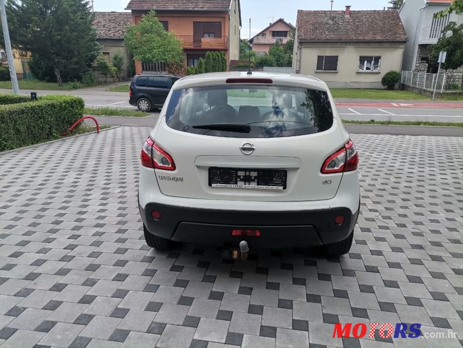 2011' Nissan Qashqai 2,0 Dci photo #6