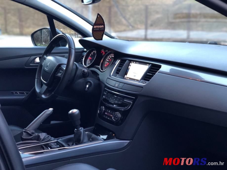 2016' Peugeot 508 Sw photo #6