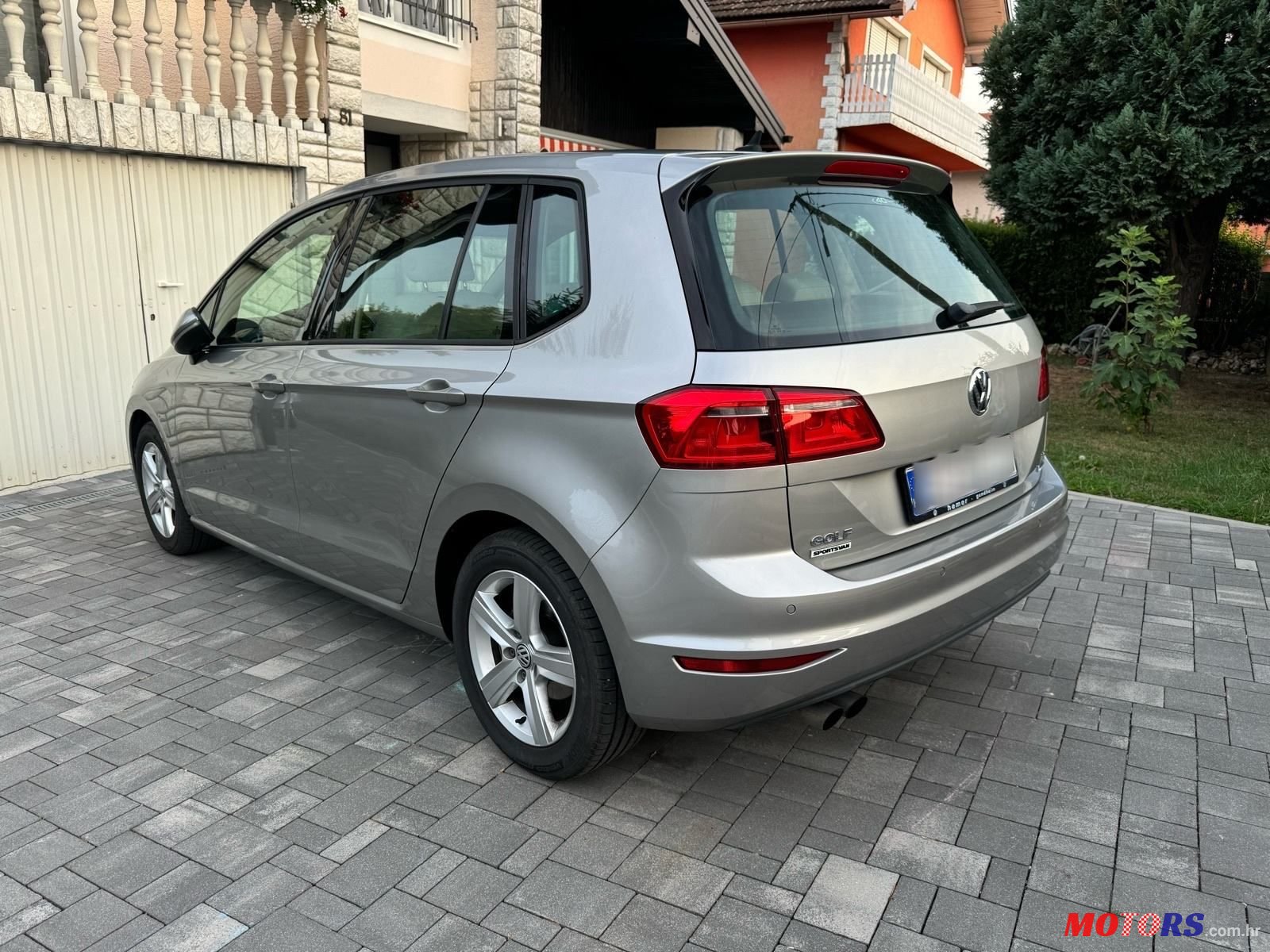 2014' Volkswagen Golf Sportsvan photo #4