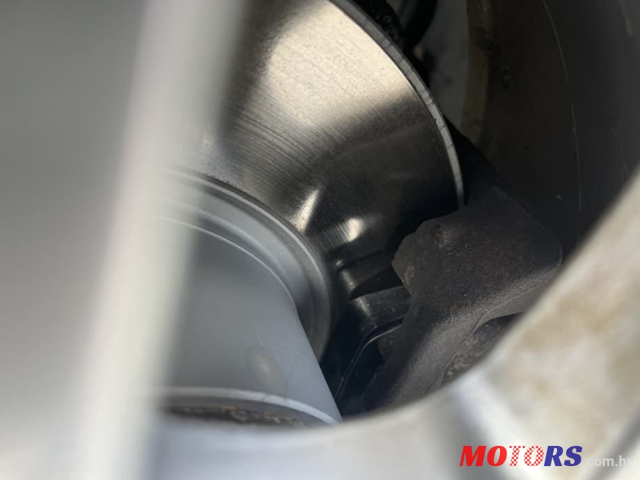 2009' BMW Serija 1 118D photo #6