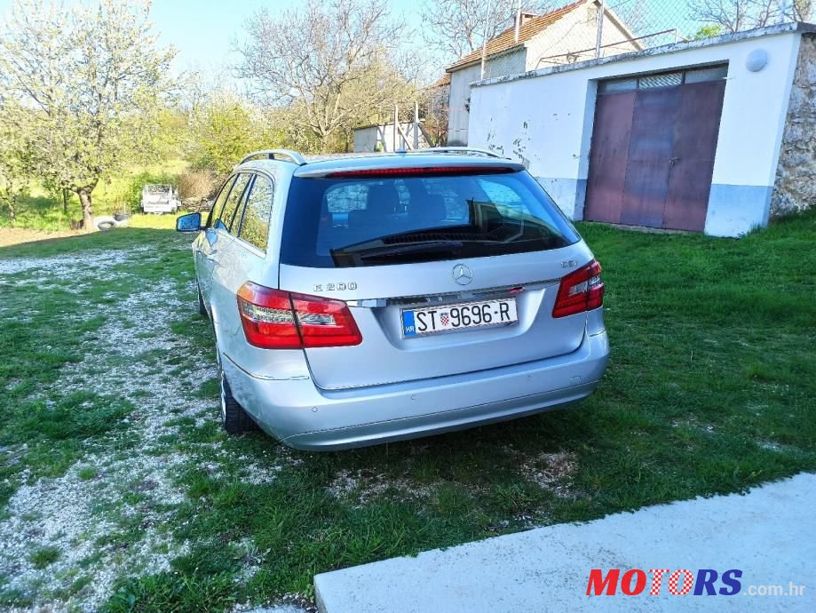 2010' Mercedes-Benz E-Klasa 200 Cdi photo #3