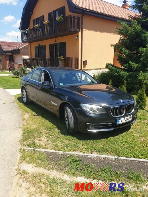 2013' BMW Serija 7 730D photo #2
