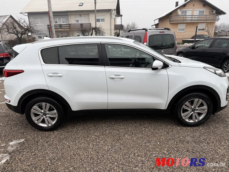 2016' Kia Sportage 1.7 Crdi photo #3